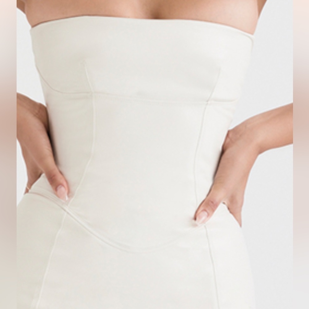HOUSE OF CB Camilla Strapless Faux Vegan Leather Body-Con Dress $269 Ivory Small - Picture 8 of 16